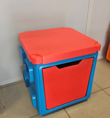 Boîte de rangement boxi Bleu avec bac avec couvercle Offert -  seconde main