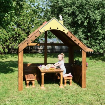 Cabane d'extérieur