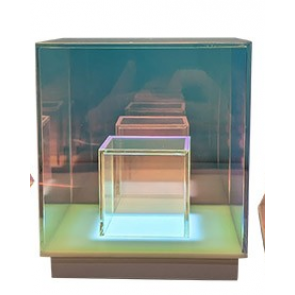 Prisme lumineux cube 3D