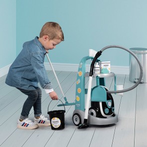 Grand chariot de ménage avec aspirateur