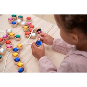 Jeu de laçage pierres précieuses