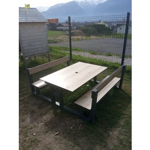Table banc avec dossier extérieur pour enfant 